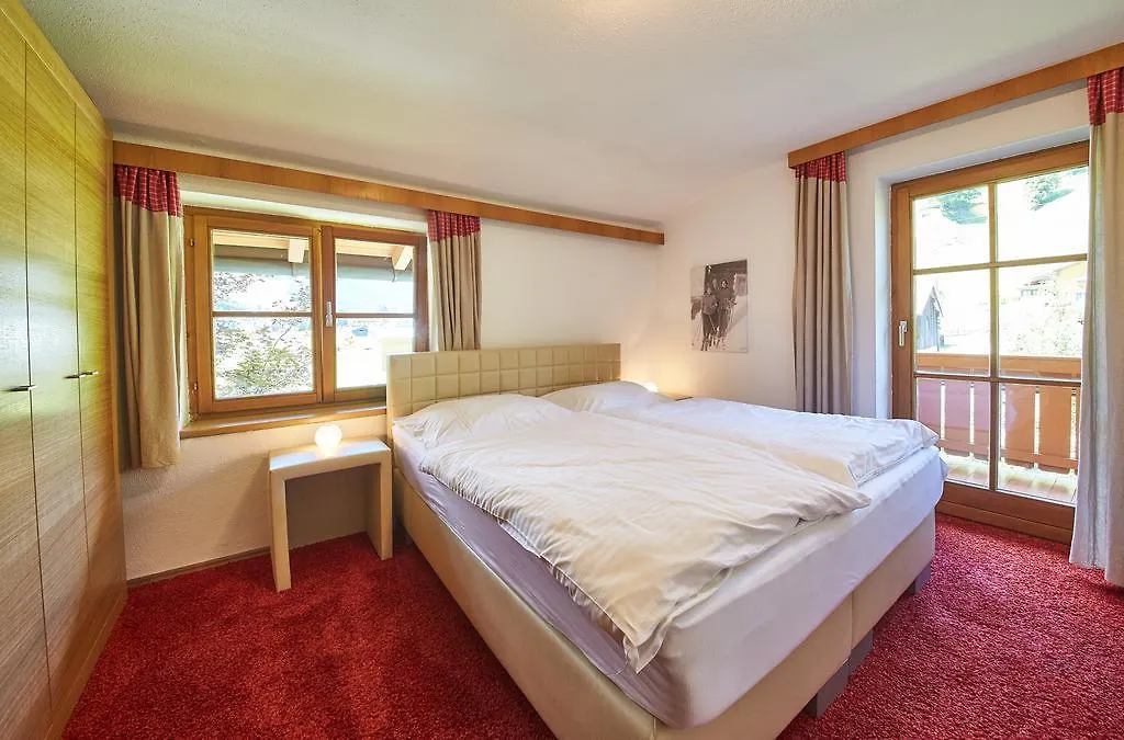 Holiday Lodge Felix 萨尔巴赫 度假居